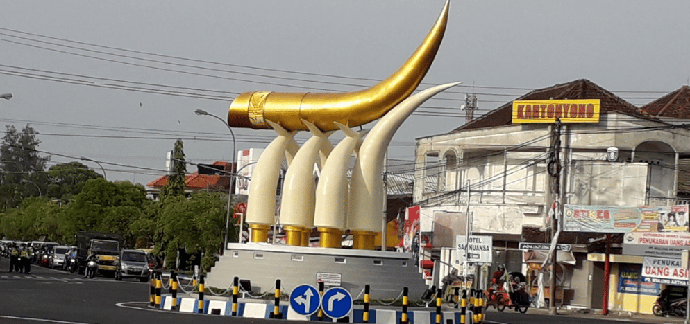 rental mobil ngawi