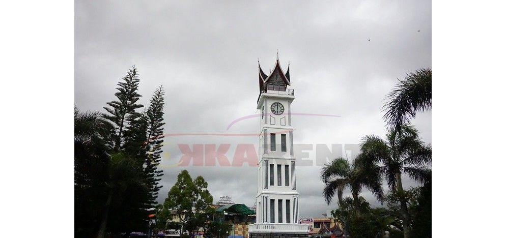 sewa mobil bukittinggi