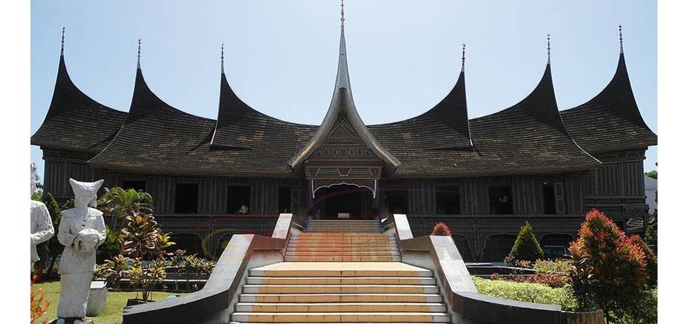 sewa mobil padang