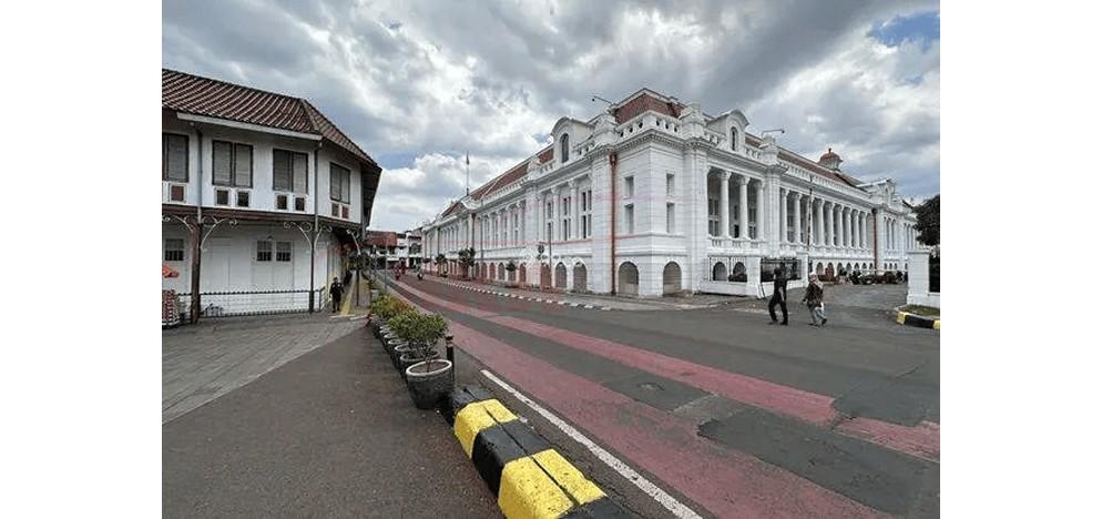 sewa mobil taman sari