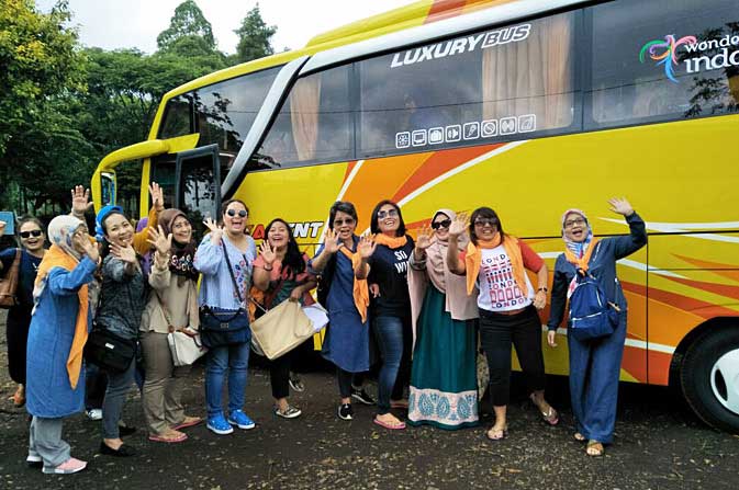 Sewa Bus Pariwisata Gresik