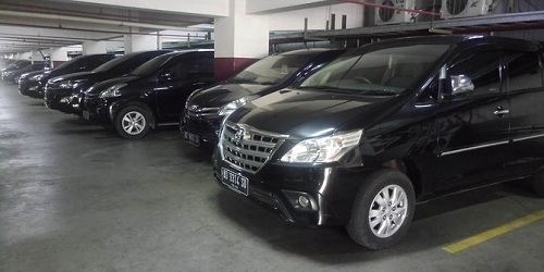 Sewa Mobil Murah Surabaya